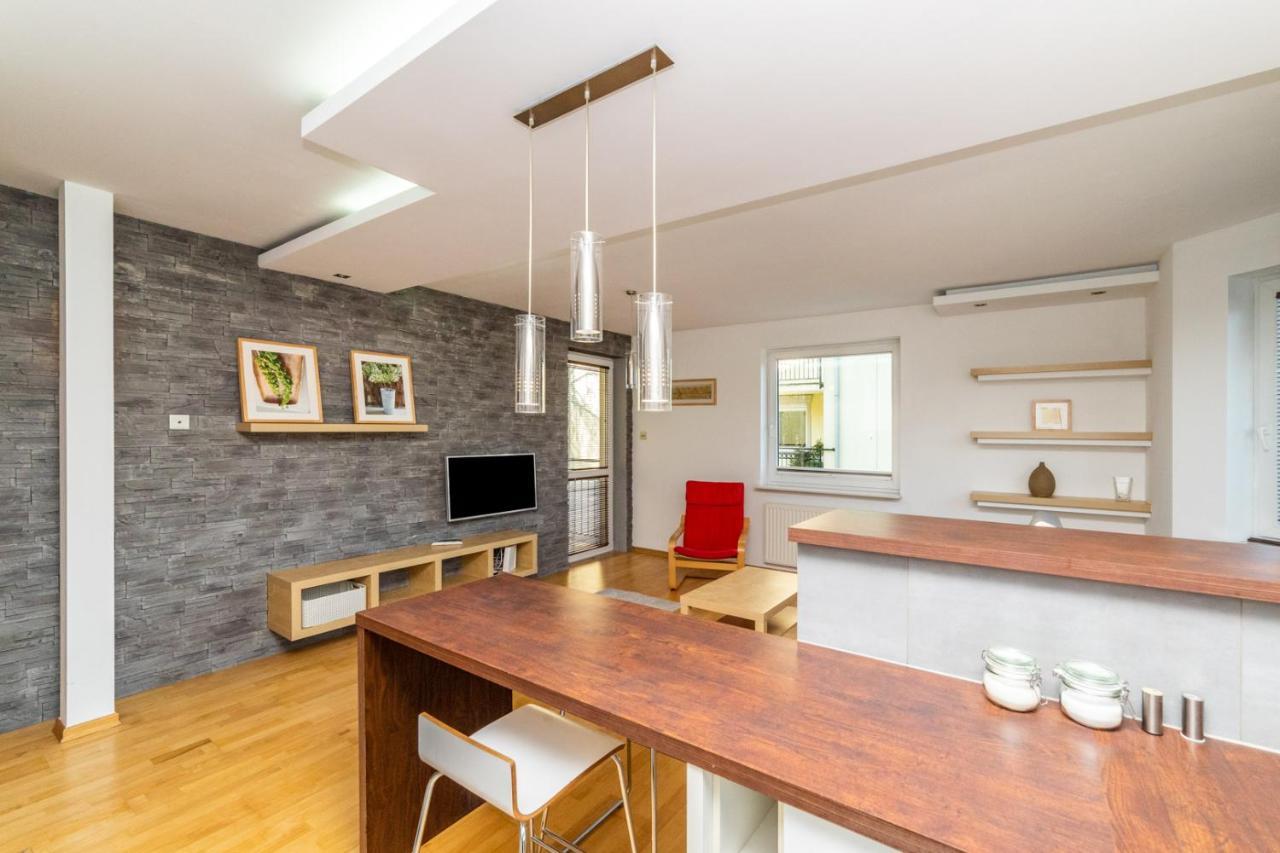Grey By Oneapartments กดัญสก์ ภายนอก รูปภาพ