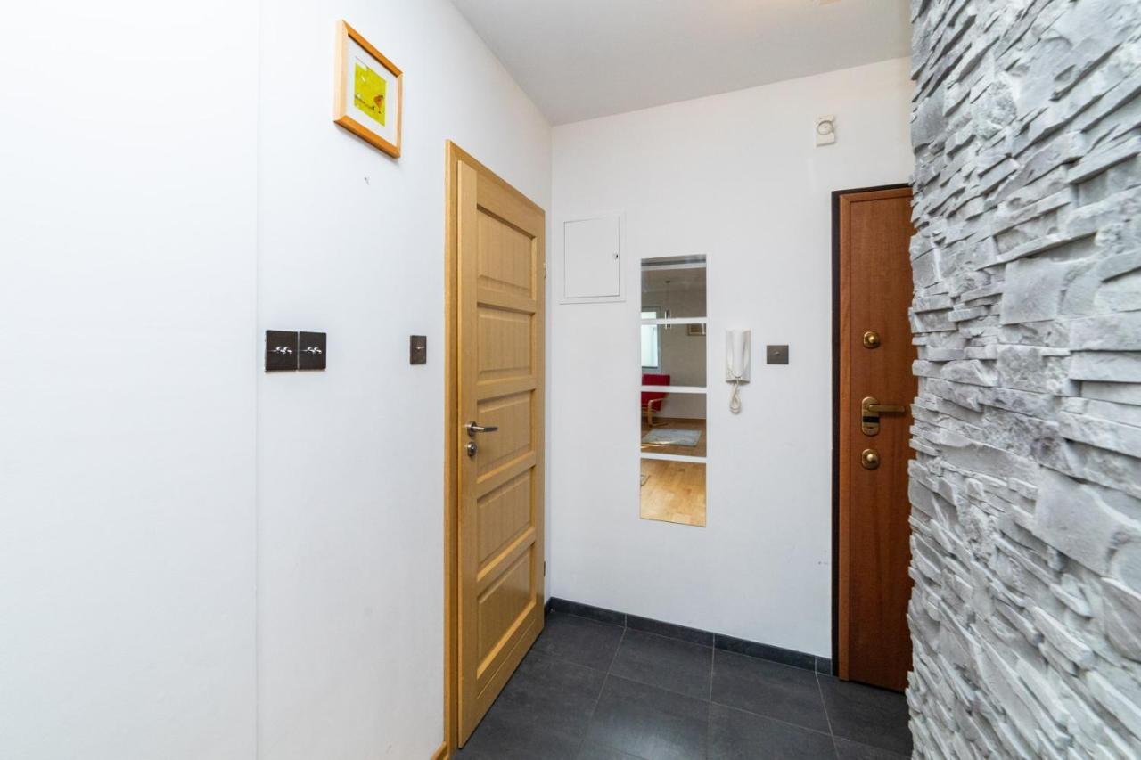 Grey By Oneapartments กดัญสก์ ภายนอก รูปภาพ